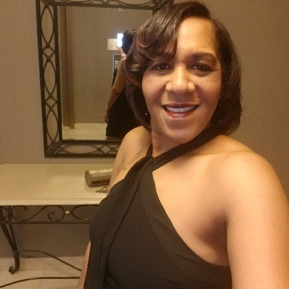 Meet your Posher, Vanessa